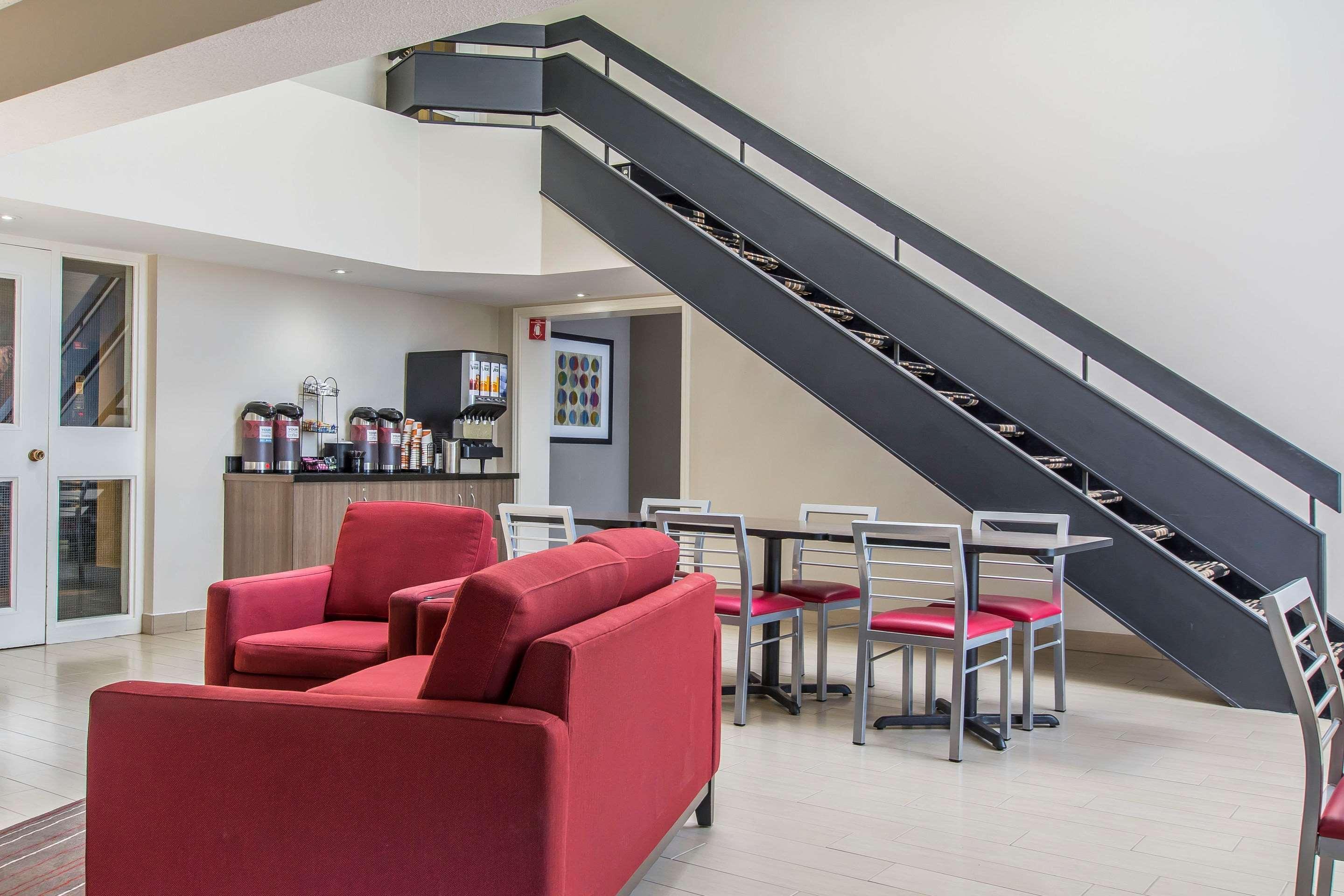 Comfort Inn Капускасинг Экстерьер фото