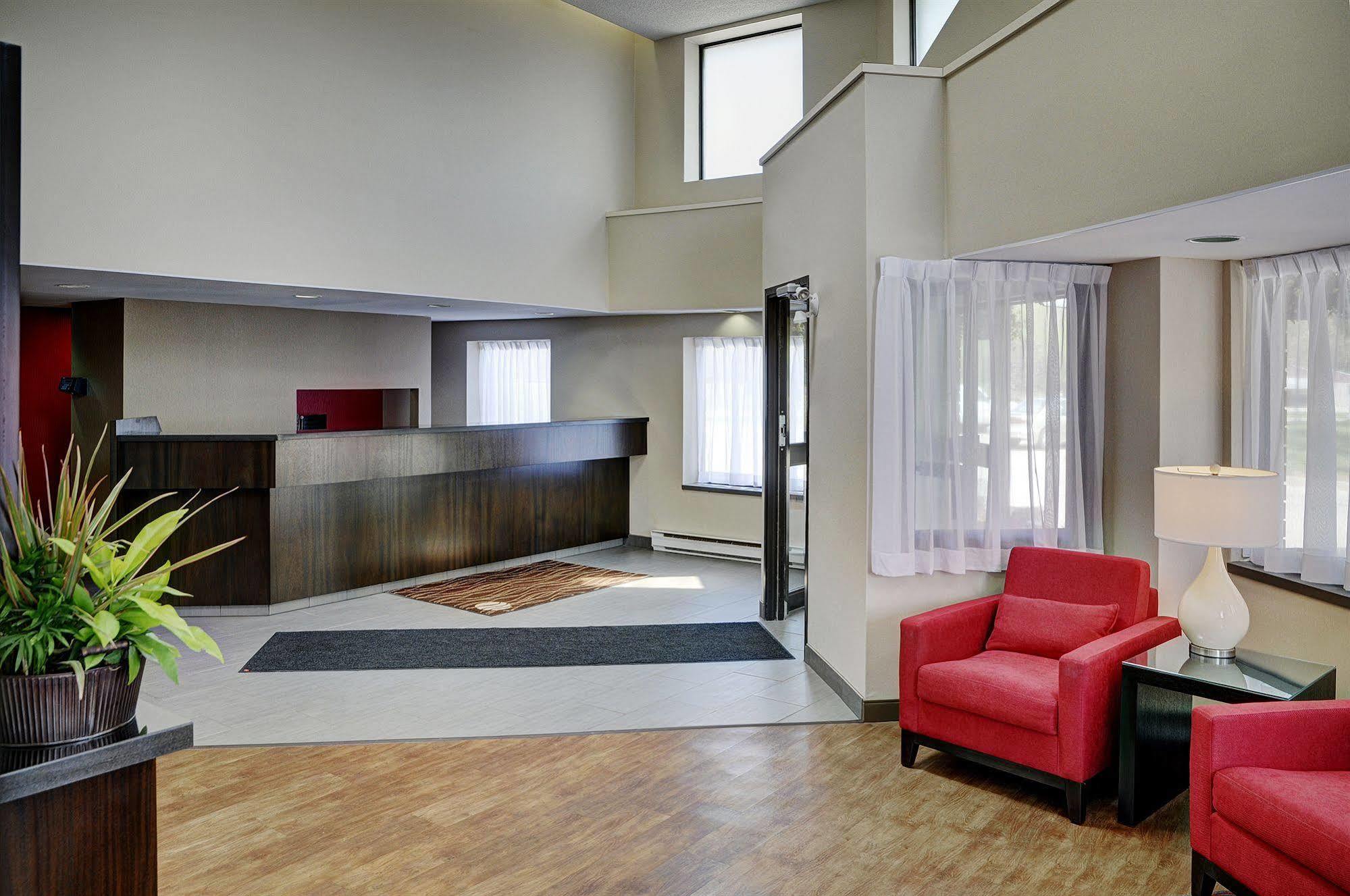 Comfort Inn Капускасинг Экстерьер фото